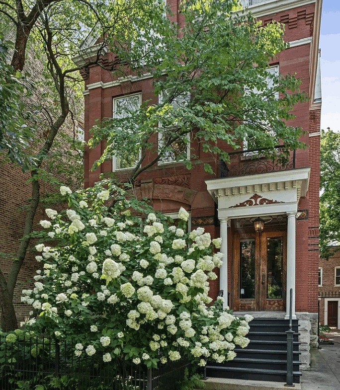 2124 N. Cleveland, Victorian-era gem in Lincoln Park.